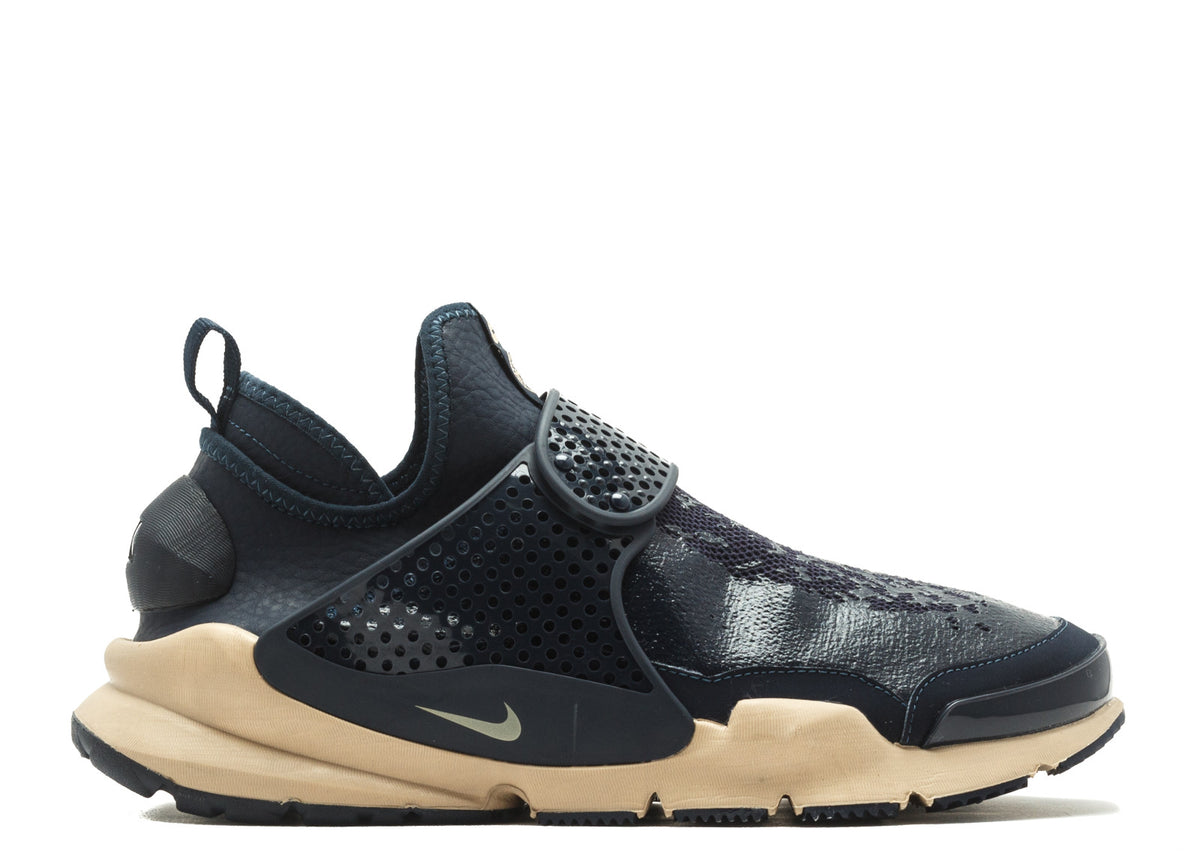 Stone Island X Nike Sock Dart Mid Obsidian CREP LDN