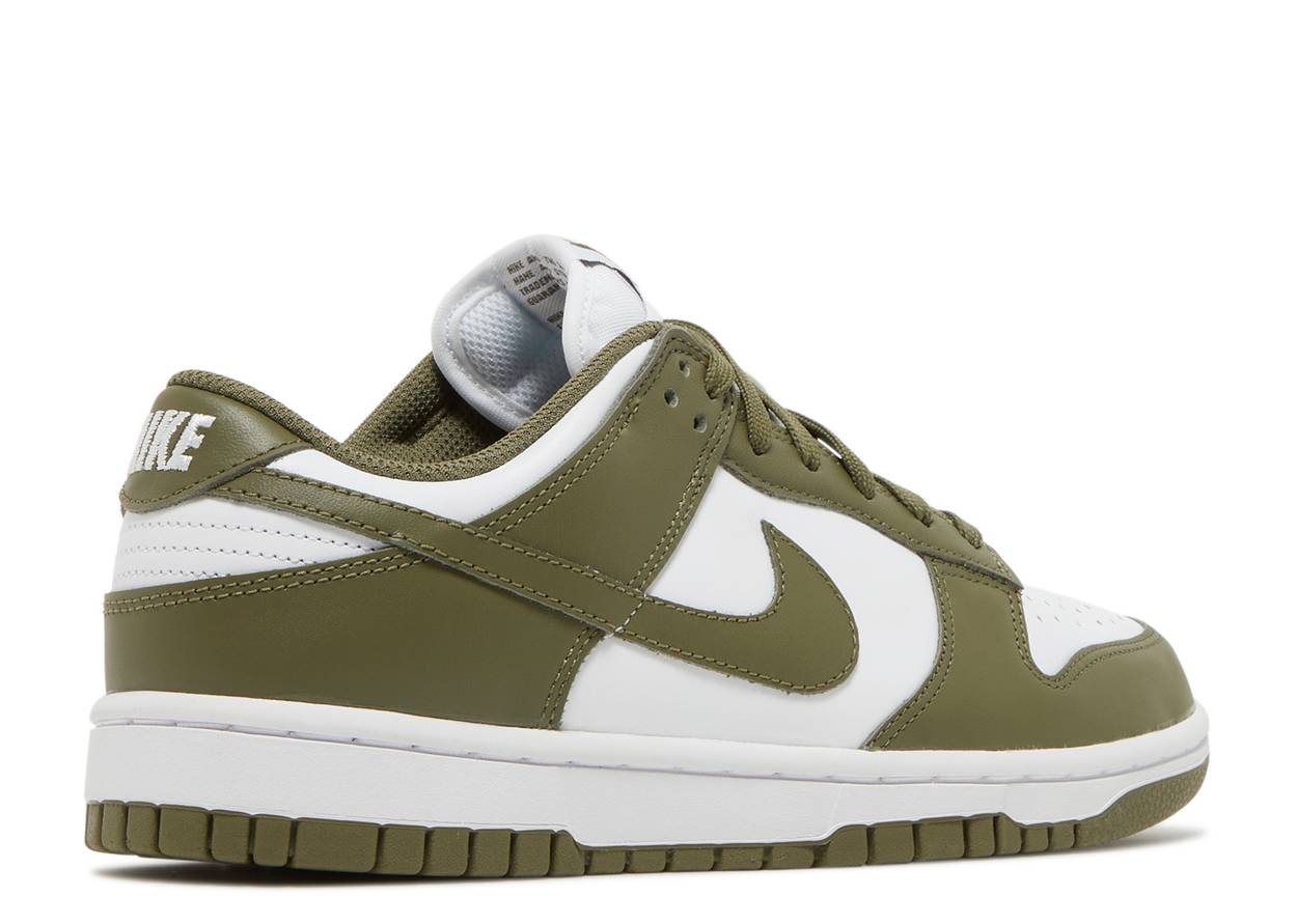 Nike Dunk Low 'Medium Olive' (W)