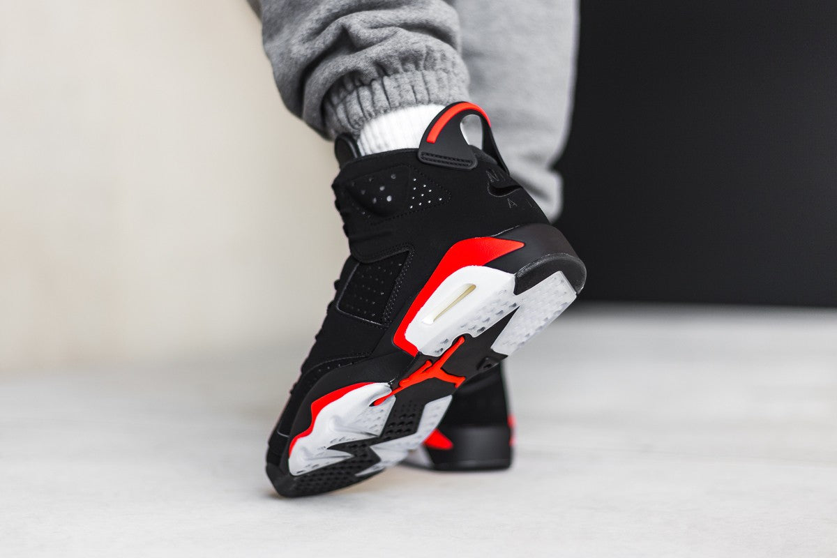 Nike Air Jordan 6 Retro 'Black Infrared 2019'