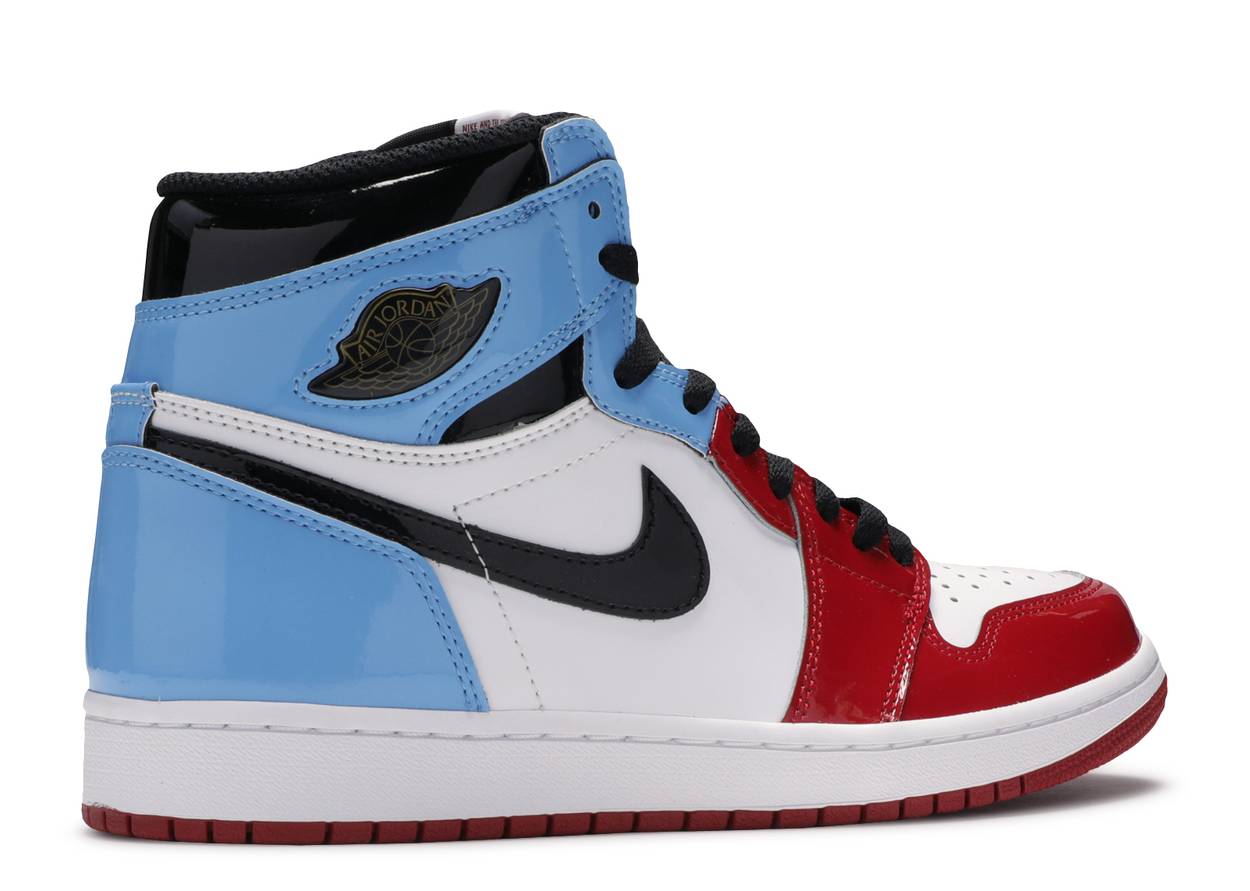 Nike Air Jordan 1 Retro High Fearless UNC Chicago