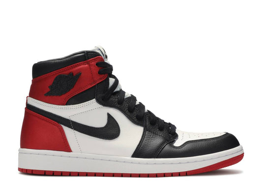 Nike Air Jordan 1 Retro High ‘Satin Black Toe’ (W)