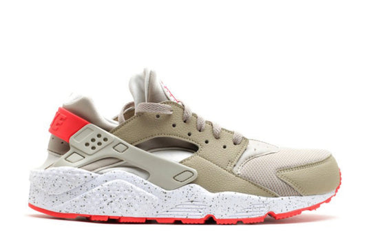 Nike Air Huarache 'Laser Crimson'