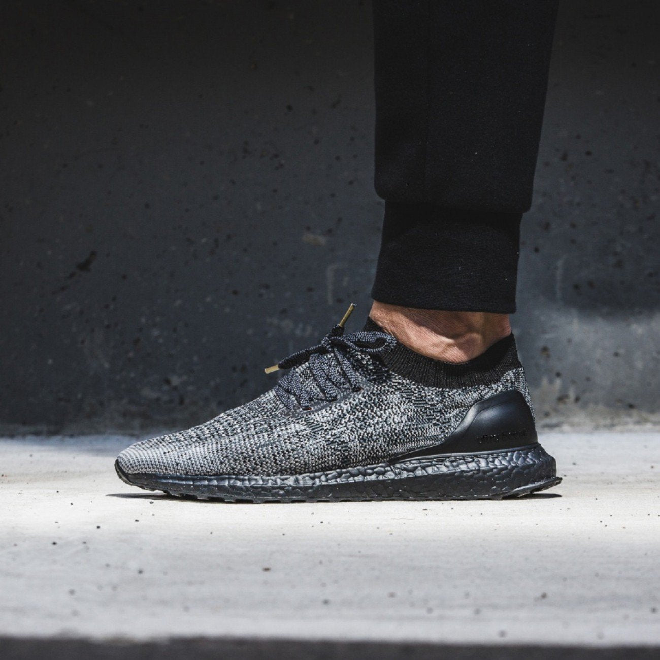 Adidas Ultra Boost Uncaged LTD 'Triple Black'